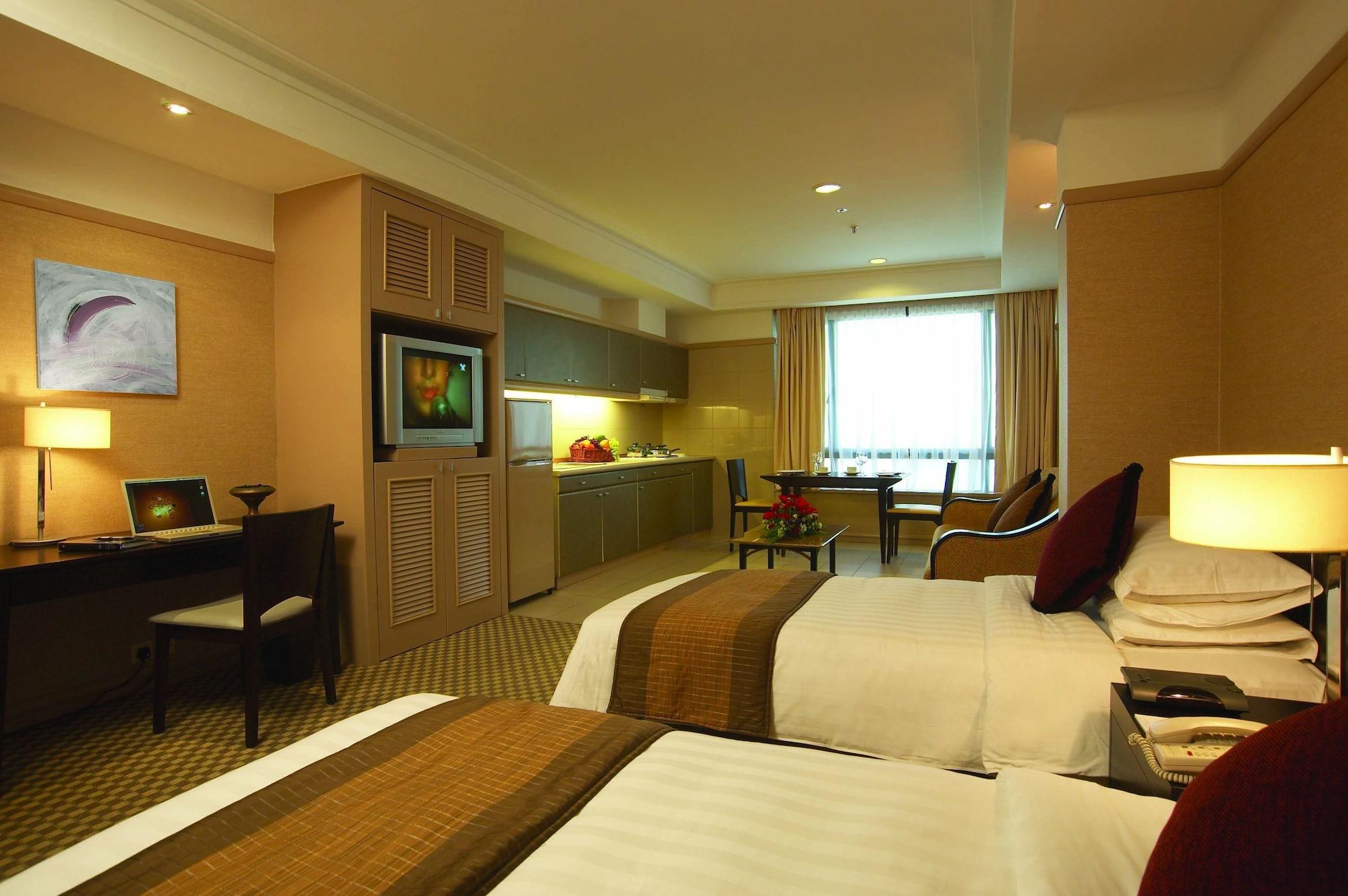 Pacific Regency Hotel Suites Kuala Lumpur Eksteriør billede A typical studio apartment