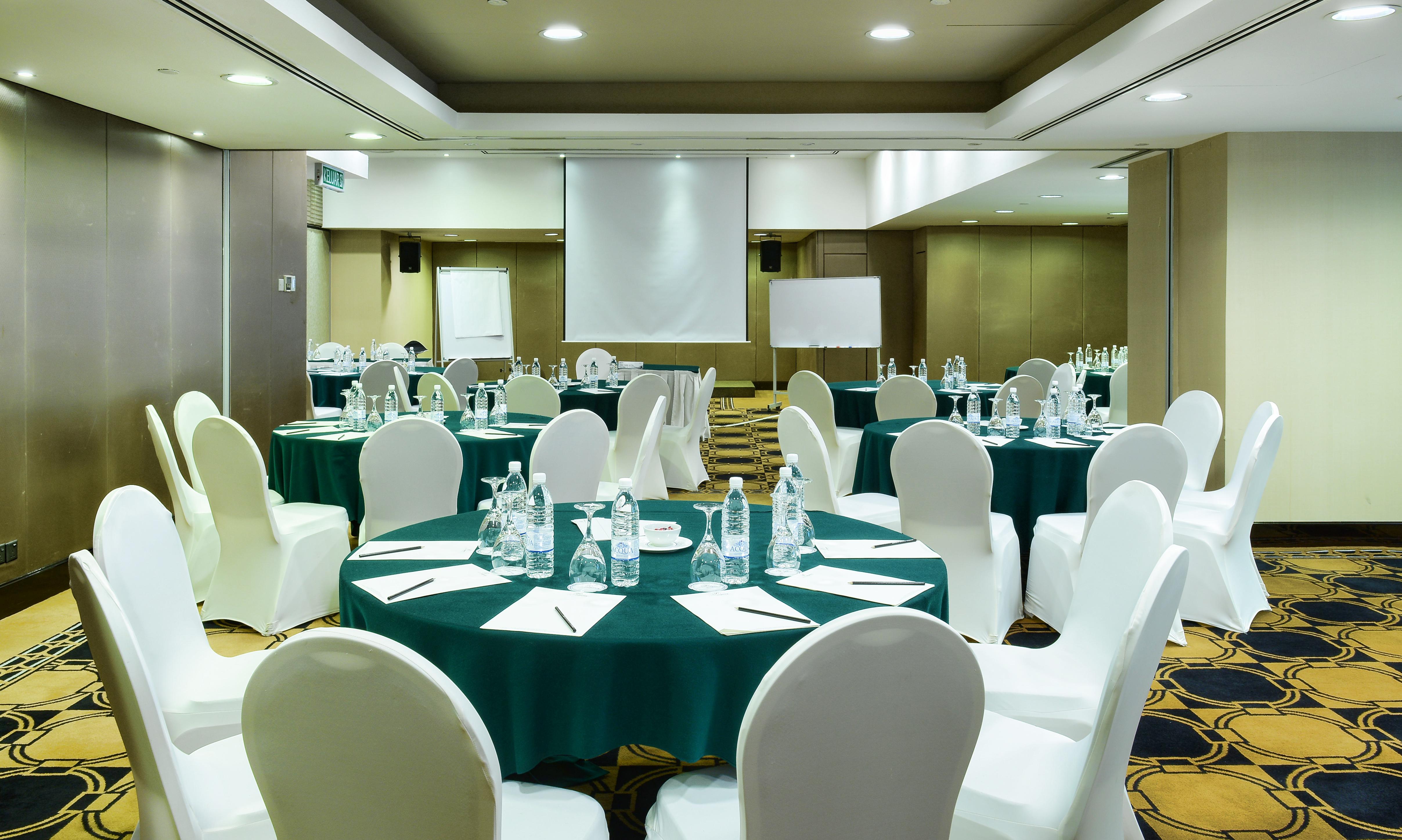 Pacific Regency Hotel Suites Kuala Lumpur Eksteriør billede Meeting room